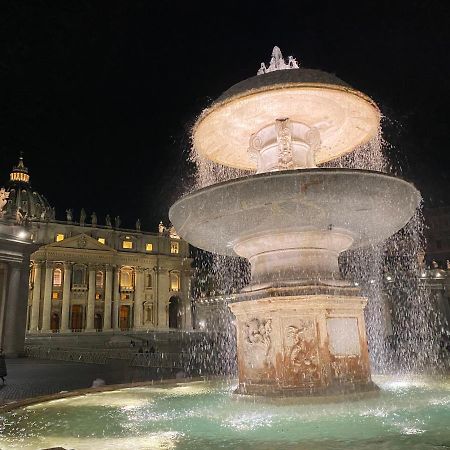 La Petite Sissi Vaticano Roma Apartment Exterior foto